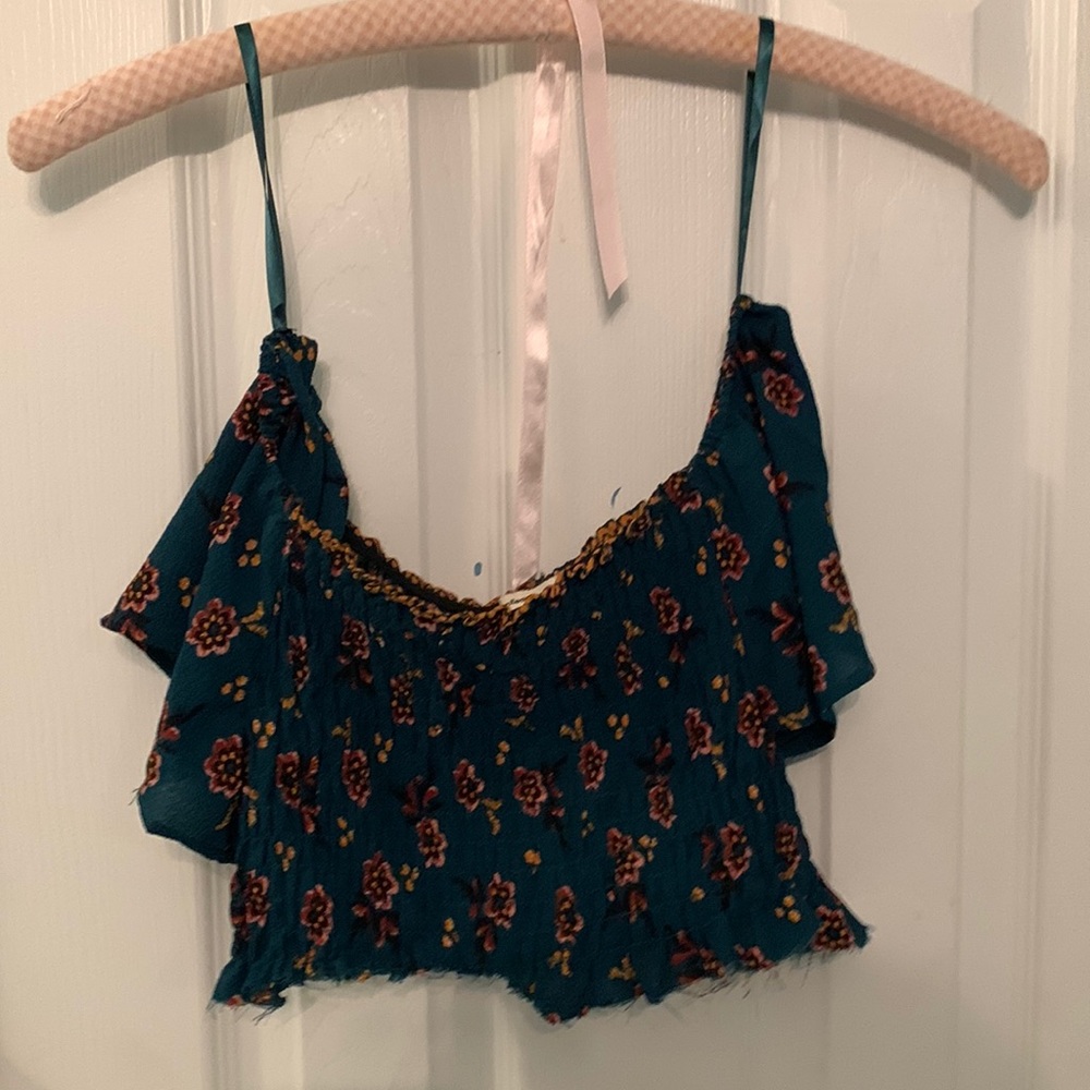 Cute crop top